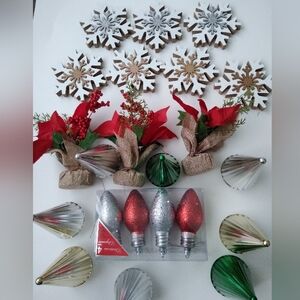 Christmas  Mini Trees & Wooden Snowflakes Set